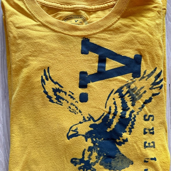 AE Graphic Long-Sleeve T-Shirt - Picture 3 of 3